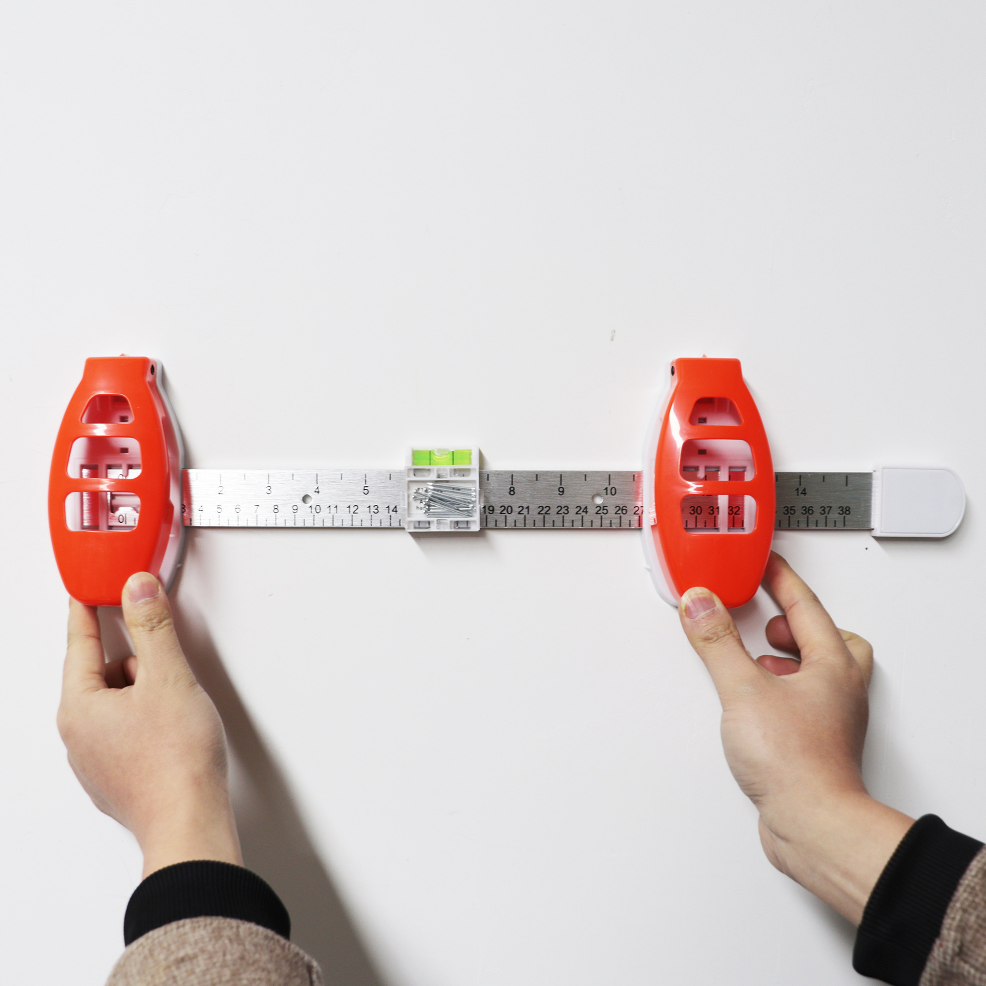 Hanging Hero Picture Frame Level - Nail Positioning & Angle Measuring Tool - Image 2